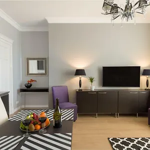  Apartment Location